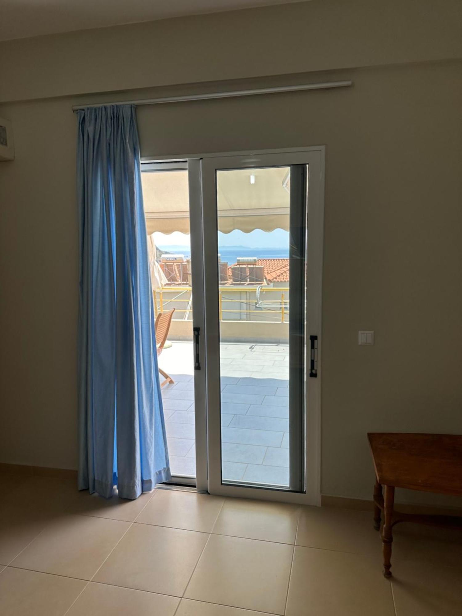 Vila Rapo Himare Bagian luar foto